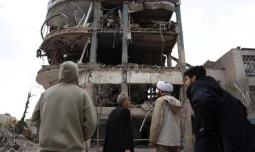 Estados Unidos aprueba una ley para que Donald Trump cese la guerra con Irán
