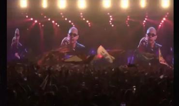 VIDEO EMOCIONANTE: Indio Solari cantó desde la eternidad con Los Fundamentalistas del Aire Acondicionado