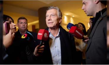 Mauricio Macri defendió la libertad de prensa y profundizó la distancia oficial