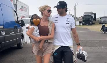 Entre boxes, Nicole Neumann y su hijo Cruz alentaron a Manu Urcera en la carrera de automovilismo