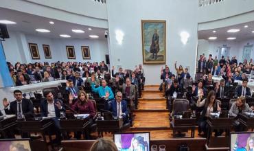  La Legislatura de La Rioja aprobó la obligatoriedad de la educación vial y lanzó un duro rechazo a los ajustes de Milei 8 de junio de 2026