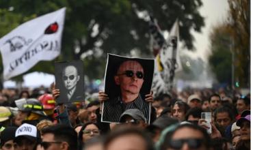Dónde será enterrado el Indio Solari tras el multitudinario velorio en Avellaneda