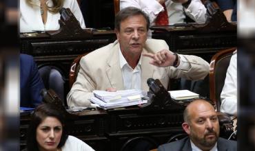 Zago adelantó que su bloque dará quórum en la interpelación de Adorni y se refirió a su continuidad: “Antes del 23 cae”