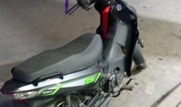 Robó un casco de una motocicleta, pero fue recuperado horas después