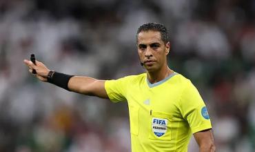 La FIFA confirmó al árbitro que impartirá justicia en el partido ante Austria