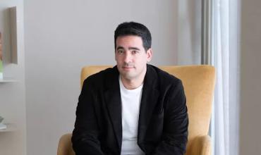 Quién es Adrián Ravier, el economista que será el nuevo vocero presidencial