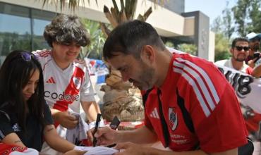 River llegó a Alicante para seguir su pretemporada y tuvo una cálida recibida