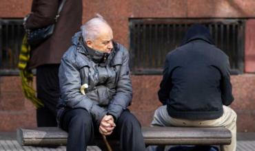 El Gobierno confirmó que pagará en julio un bono de hasta $70.000 para jubilados y pensionados