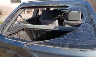 Una mujer fue demorada tras ingresar a la casa de su expareja y agredirlo con una botella