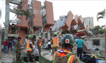 Doble sismo devastador en Venezuela: mil muertos y desesperado clamor por ayuda
