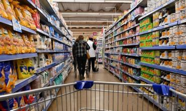 La inflación habría marcado otra desaceleración en junio por menores subas en alimentos y bebidas