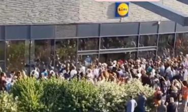 Locura por un aire acondicionado en Francia: caos, corridas y peleas en medio de la ola de calor