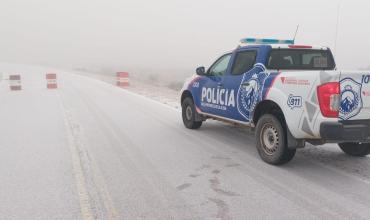 Sanagasta: restringen el acceso a Pampa de la Viuda por nieve, hielo y escasa visibilidad