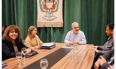 El Gobierno de Catamarca anunció un bono extraordinario de $100.000 para empleados públicos y municipales