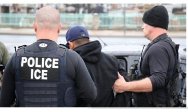 Trump y el secretario de Seguridad “están de acuerdo” en reanudar controles de tránsito de ICE