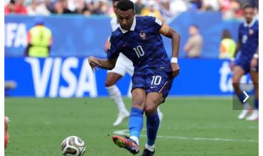 En un partido de locos, Inglaterra venció a Francia y se quedó con el tercer puesto