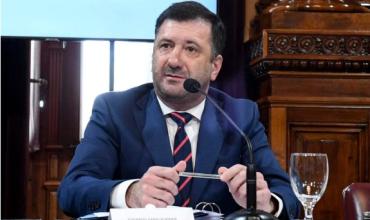 Kueider volverá a presentarse ante la Justicia de Paraguay por “presunto lavado de dinero"