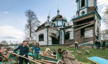 Tres sitios históricos en Ucrania siguen amenazados