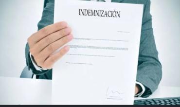 Milei recortó por decreto las indemnizaciones por despido y crece la polémica