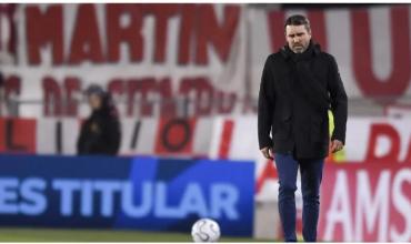 El inesperado foco de conflicto entre Coudet y la dirigencia de River en medio de la crisis futbolística