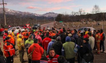 Incendio en la Sierra de Guanchín: continúan los trabajos para extinguir los focos activos en el sexto día de combate