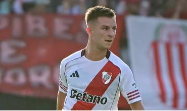 Giuliano Galoppo fue inhabilitado por FIFA a causa de una deuda con su exrepresentante