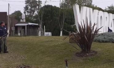 Horror en Mar Chiquita: un hombre paseaba a sus perros y descubrió el cuerpo de una mujer adentro de una bolsa