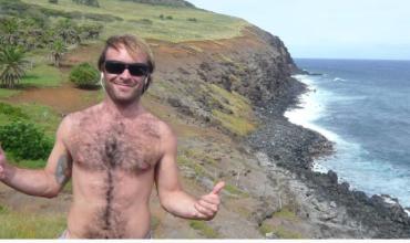 Un argentino de 40 años murió ahogado durante una práctica de surf en la isla de Pascua