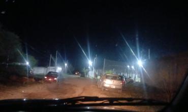 Denunciaron que dos hombres habrían perseguido a otro y lo apuntaron con un arma en el barrio Hábitat