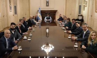 Milei volverá a encabezar hoy una reunión de gabinete y mañana recibirá a los legisladores de La Libertad Avanza