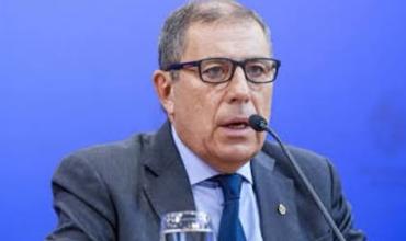 Ministro de Economía uruguayo pidió cuidar las cuentas públicas para no terminar como Argentina