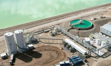 China avanza en el litio argentino: una de las mayores productoras se aseguró un tercer proyecto en el país