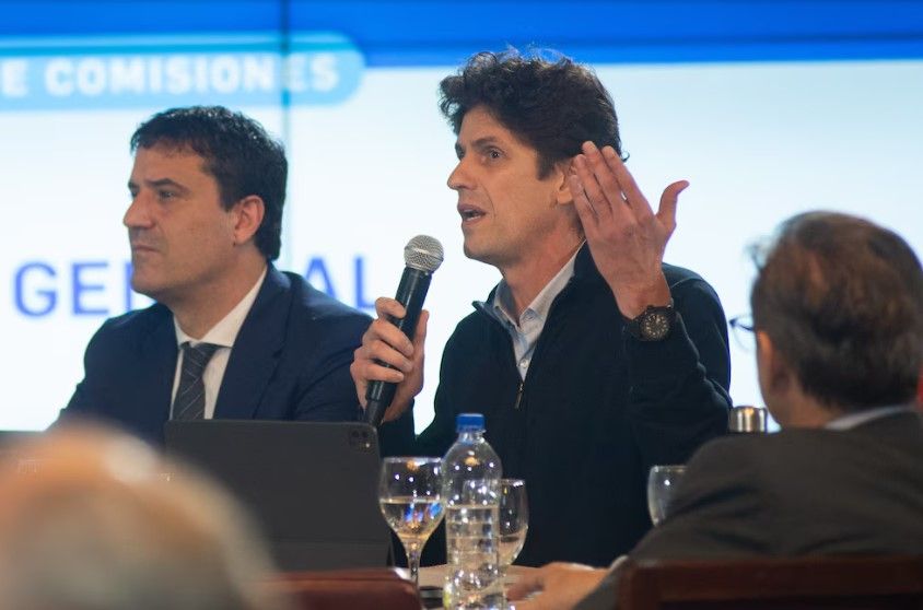 351255_1788125364.jpg