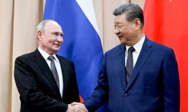 Xi Jinping se reunió con Putin en Kirguistán al margen de la cumbre de la OCS: expresaron coincidencias