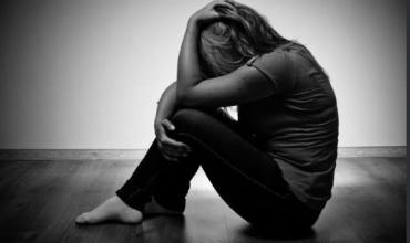 Alerta por el aumento de las muertes por lesiones autoinfligidas: es la principal causa de fallecimiento entre jóvenes