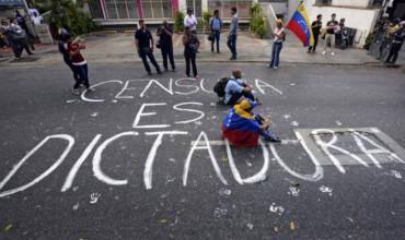 Medios y representantes de la sociedad civil exigen a Delcy Rodríguez el fin de la censura