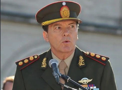 352341_1788911904.jpg