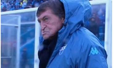 La fuerte acusación de Falcioni contra el arbitraje tras la derrota ante River: "Parece que la banda funciona de nuevo"