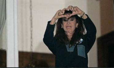 La última encuesta que le llegó a Cristina y muestra un empate para la elección presidencial 2027