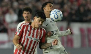 Copa Libertadores: Estudiantes de La Plata visita a Corinthians, en busca de la clasificación a semis