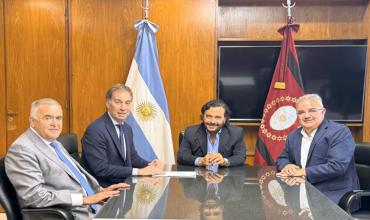 Santilli apura reuniones con siete gobernadores en 24 horas para conseguir votos en el Congreso
