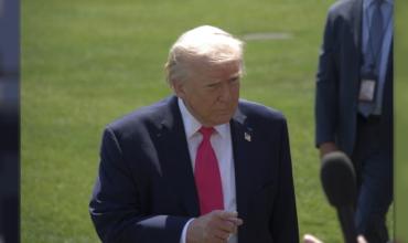 Trump señala que planea crear una Fuerza IA y nombrar a un "Zar" de IA