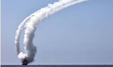 El régimen de Corea del Norte lanzó dos proyectiles hacia el mar de Japón