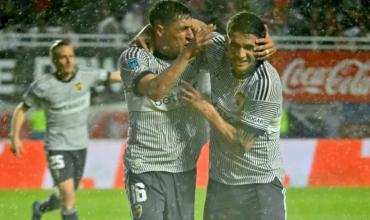 Boca le ganó el clásico a San Lorenzo y se prendió en la pelea por la tabla anual
