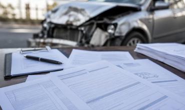 Un hombre manejaba borracho, le dio un paro cardíaco y murió: su ex intentó cobrar el seguro y nada salió como esperaba