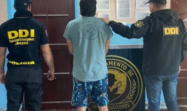 Chepes: robaron 10 chapas y cuatro portones de un predio de la UNLaR y detuvieron a un sospechoso
