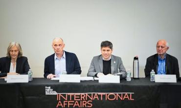 Kicillof empezó su gira en Nueva York con fuertes críticas a Milei: “Entrega nuestros recursos estratégicos”