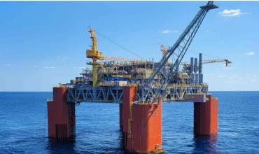 El Gobierno cuestionó al Reino Unido por haber extendido por 5 años las licencias a las petroleras que operan en Malvinas