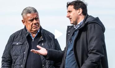 Giro político en Racing: Diego Milito recibió a Chiqui Tapia tras meses de tensión con la AFA