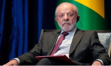 A 10 días de las elecciones en Brasil, Lula endureció su discurso sobre Bolsonaro: “Va a dormir enrollado en la bandera de EE.UU.”